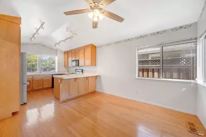 2003 Tokay Street, Santa Rosa, CA 95404 - Photo 5