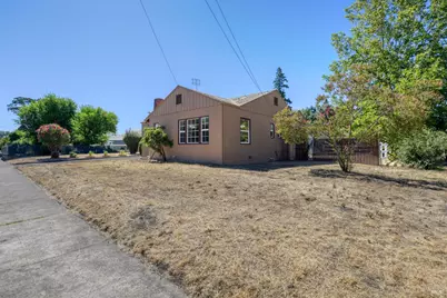 295 Clearlake Avenue, Lakeport, CA 95453 - Photo 43