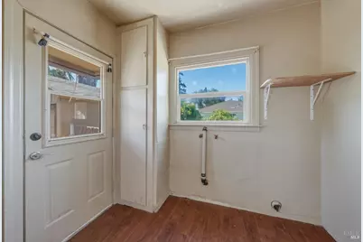 295 Clearlake Avenue, Lakeport, CA 95453 - Photo 31