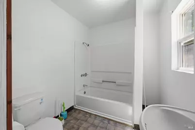 809 Dishong Street, Vallejo, CA 94590 - Photo 21