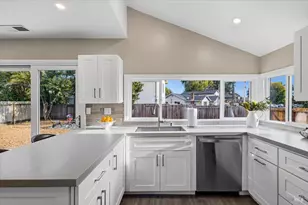 492 Albert Way, Petaluma, CA 94954 - Photo 17