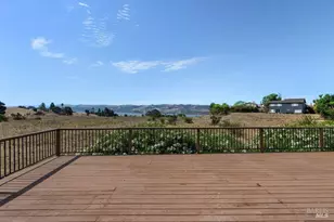 406 Larkin Dr, Benicia, CA 94510 - Photo 49