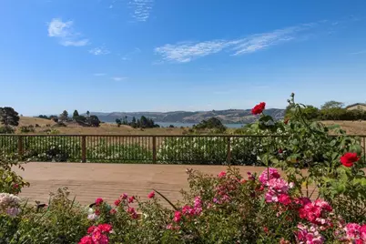 406 Larkin Drive, Benicia, CA 94510 - Photo 45