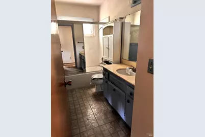 2850 Creekside Road, Santa Rosa, CA 95405 - Photo 13