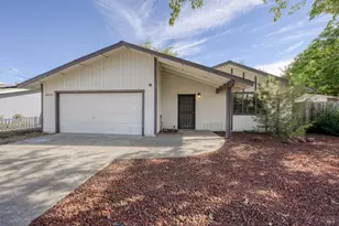 6870 Stonybrook Dr, Clearlake, CA 95422 - Photo 3