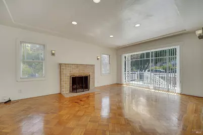 328 Moorland Street, Vallejo, CA 94590 - Photo 11