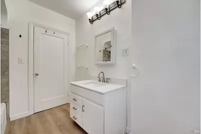 328 Moorland Street, Vallejo, CA 94590 - Photo 29
