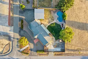 2294 Chester Dr, Penngrove, CA 94951 - Photo 29