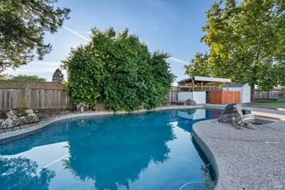 2294 Chester Drive, Penngrove, CA 94951 - Photo 25