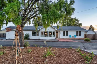 2294 Chester Drive, Penngrove, CA 94951 - Photo 3