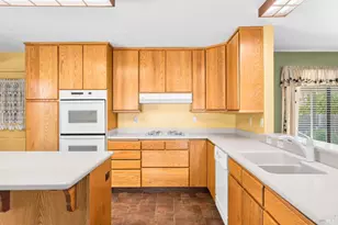 350 George Pl, Ukiah, CA 95482 - Photo 5