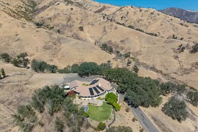 8725 Quail Canyon Road, Vacaville, CA 95688 - Photo 55