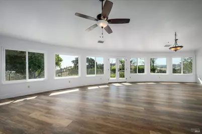 8725 Quail Canyon Road, Vacaville, CA 95688 - Photo 21