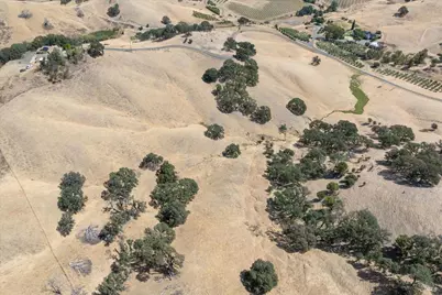 8725 Quail Canyon Road, Vacaville, CA 95688 - Photo 59