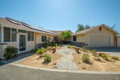 8725 Quail Canyon Road, Vacaville, CA 95688 - Photo 15