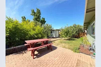 255 Burlington Drive, Ukiah, CA 95482 - Photo 25