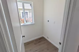687 9th St, Richmond, CA 94801 - Photo 15