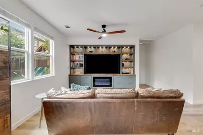 7296 Abbey Drive, Vallejo, CA 94591 - Photo 15