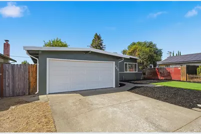 285 Hemlock Street, Vacaville, CA 95688 - Photo 3