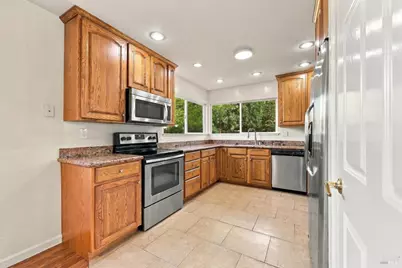 1208 Eric Court, Rohnert Park, CA 94928 - Photo 11