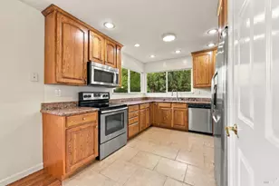 1208 Eric Ct, Rohnert Park, CA 94928 - Photo 11