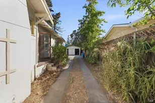 1011 Guinda St, Palo Alto, CA 94301 - Photo 5