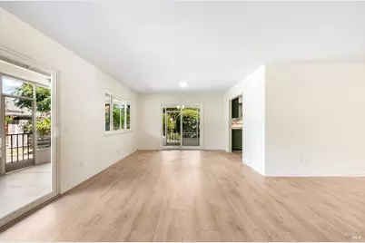 447 Meadowgreen Drive, Santa Rosa, CA 95409 - Photo 11