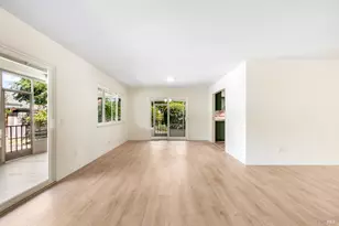447 Meadowgreen Dr, Santa Rosa, CA 95409 - Photo 11