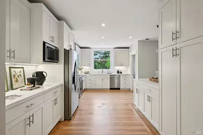 116 Magnolia Avenue, Larkspur, CA 94939 - Photo 11