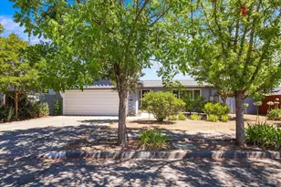 132 Las Colinas Dr, Cloverdale, CA 95425 - Photo 1