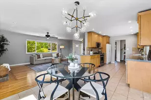 132 Las Colinas Dr, Cloverdale, CA 95425 - Photo 11