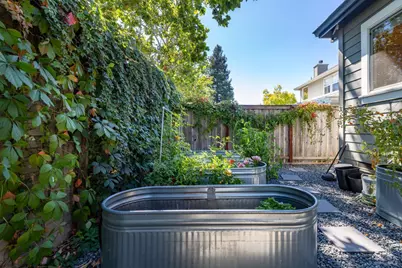 2038 Red Oak Circle, Santa Rosa, CA 95403 - Photo 27