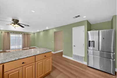 300 Ponderosa Drive, Vacaville, CA 95687 - Photo 15
