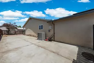 300 Ponderosa Dr, Vacaville, CA 95687 - Photo 29