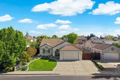 207 Laurelwood Way, Vacaville, CA 95687 - Photo 77