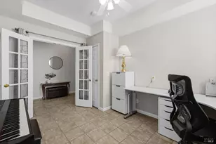 207 Laurelwood Way, Vacaville, CA 95687 - Photo 43