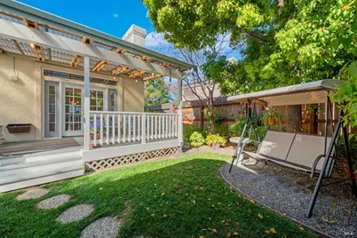 207 Laurelwood Way, Vacaville, CA 95687 - Photo 57