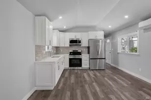 160 Plaza Dr, Santa Rosa, CA 95407 - Photo 5