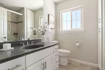739 N Webster Street, Petaluma, CA 94952 - Photo 23