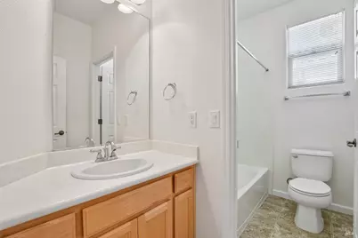 101 Barbera Court, Vacaville, CA 95687 - Photo 19