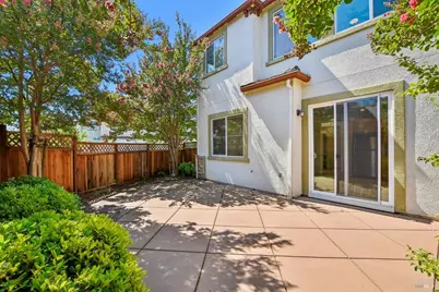 101 Barbera Court, Vacaville, CA 95687 - Photo 33