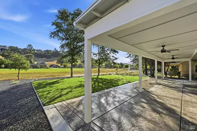 18238 Deer Hollow Road, Hidden Valley Lake, CA 95467 - Photo 29