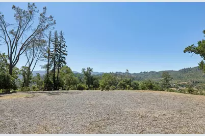 1128 Bennett Lane, Calistoga, CA 94515 - Photo 35