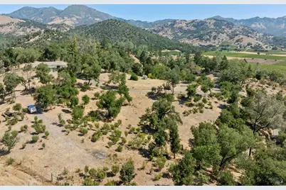 1128 Bennett Lane, Calistoga, CA 94515 - Photo 17