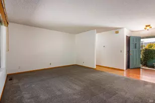 6830 Montecito Ct, Santa Rosa, CA 95409 - Photo 3