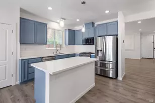 5470 Gold Creek Cir, Discovery Bay, CA 94505 - Photo 9