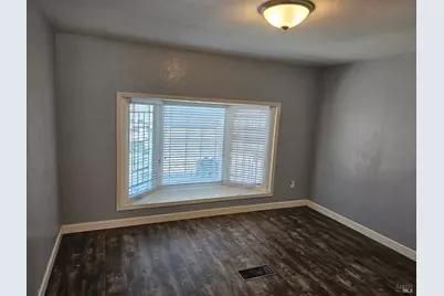 300 Diehl Way, Pittsburg, CA 94565 - Photo 15
