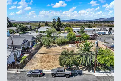 517 Suisun Street, Suisun City, CA 94585 - Photo 9