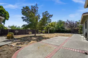 3299 Mustang Cir, Fairfield, CA 94533 - Photo 43
