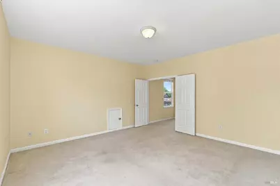 1476 Hughes Avenue, Santa Rosa, CA 95407 - Photo 29